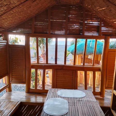 Sea Breeze Beachfront Home And Cottages San Juan  Dış mekan fotoğraf